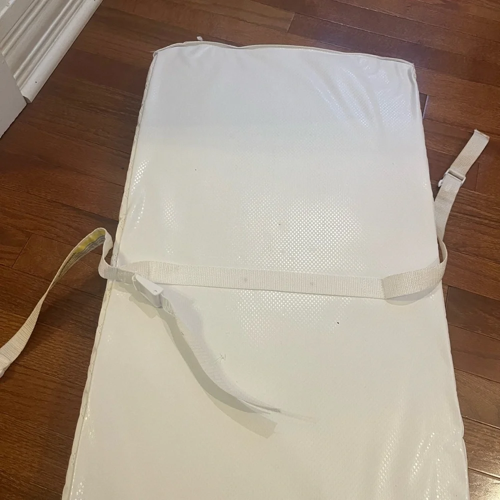Quilted White Changing Pad summer infant